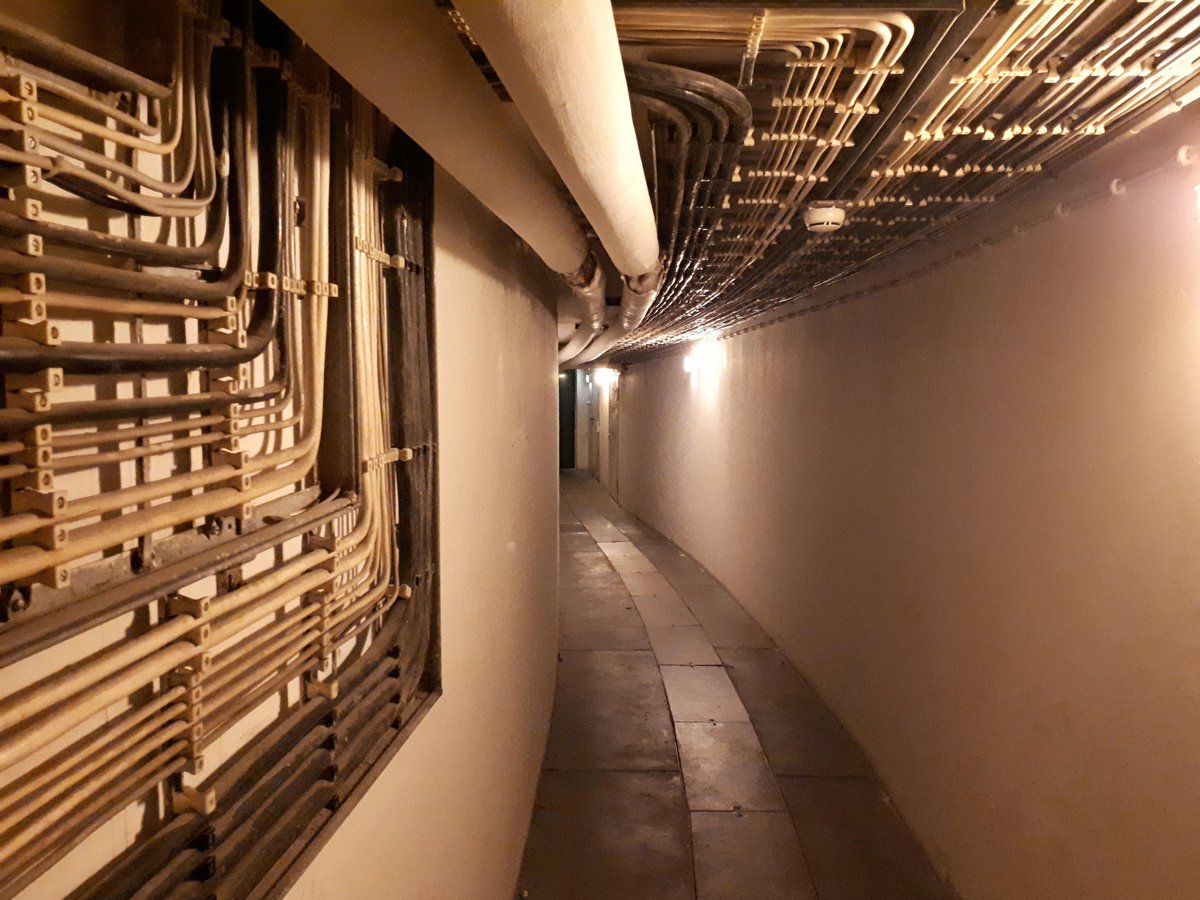 edfdev's tweet image. Cables in an old theatre in Hannover buff.ly/2FNhXML #Technology #IoT