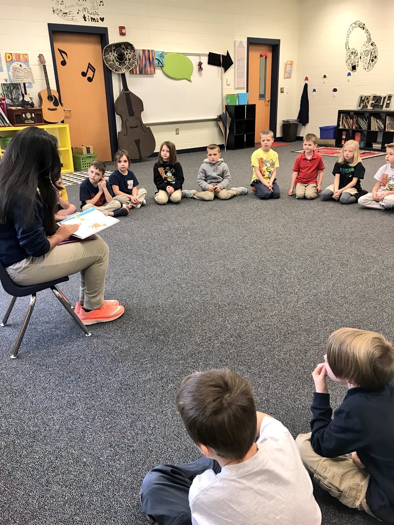 We welcomed Erwin MS student Mildred into the music room for #ReadAcrossAmericaDay. These 1st graders were excellent listeners while she shared a Dr. Seuss story with us! @RSSinformation <a href="/TheShiveSwarm/">Shive Swarm</a> #ShiveStingersRead #ShiveStingersRock