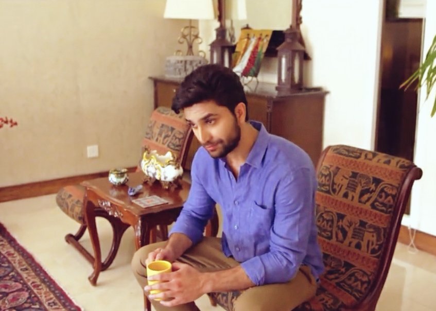 ahadrmirxoxo's tweet photo. Ahad pray for my ovaries aswell. #AhadRazaMir https://t.co/dIGG3YLMro