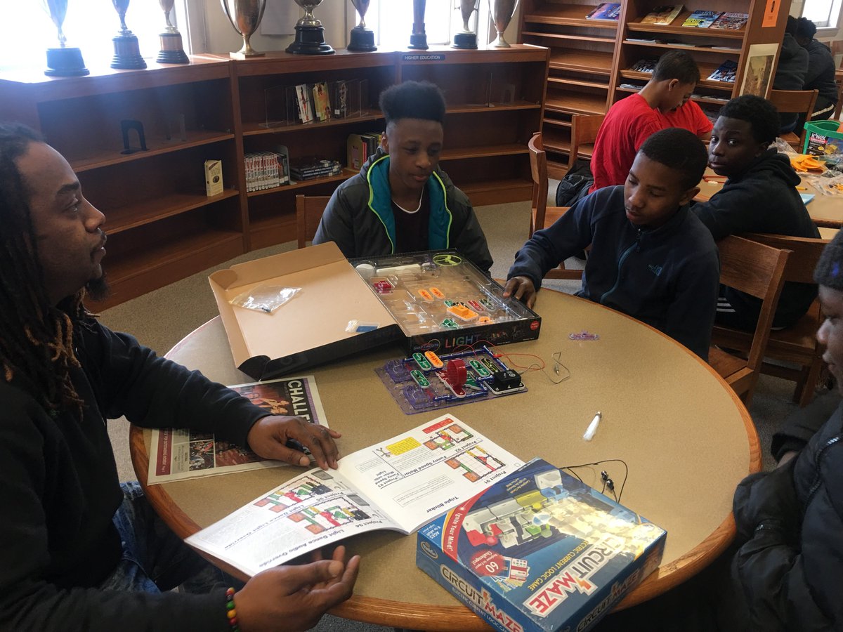 joanna_wingo's tweet photo. #mbkbuffalo
#STEAM https://t.co/r80BIhPDqS
