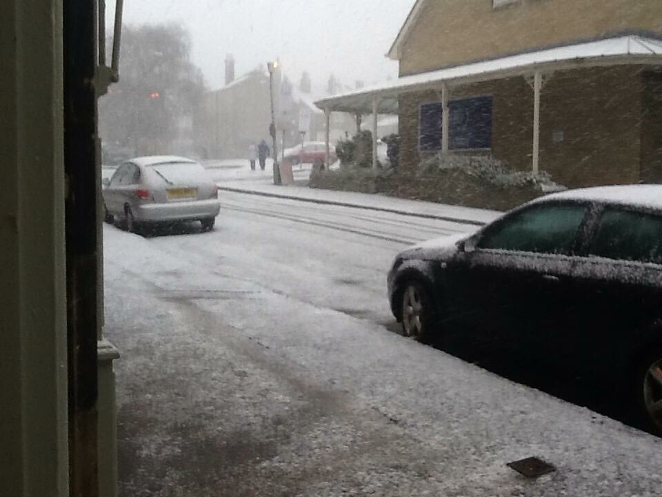 CreateCafeLtd's tweet image. Mother’s Day is next week! Come in and make her something she can treasure forever! facebook.com/createcafeilkl…