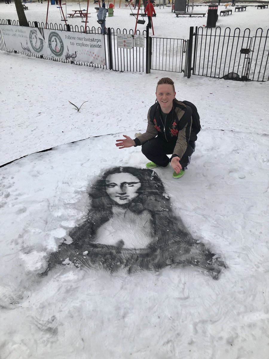 THE SNOW’NA LISA APPEARED IN CARDIFF TODAY!! I created his portrait up at Roath Park lake!! Locals loved it... #Cardiff #SNOWMAGGEDON #snowday #CardiffSnow #MonaLisa #SnownaLisa #SnowArt #Roath #RoathPark #RoathLake