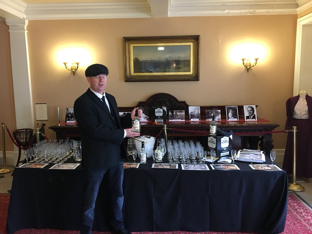 HwsStevemc's tweet photo. Ladies &amp; Gents today at #CroxtethhallCountryPark today from 12 on till 11pm for #AbFabginfest complimentary drink of #PeakyBlinder #SpicedGin from Liverpool’s own #HalewoodWines&amp;Spirits #Sadlers #Distillery @artiekelieHWS @PaulGriffhwood @HSSadrhashemi @darren_hale_int #Liverpool https://t.co/fO2L684EaO