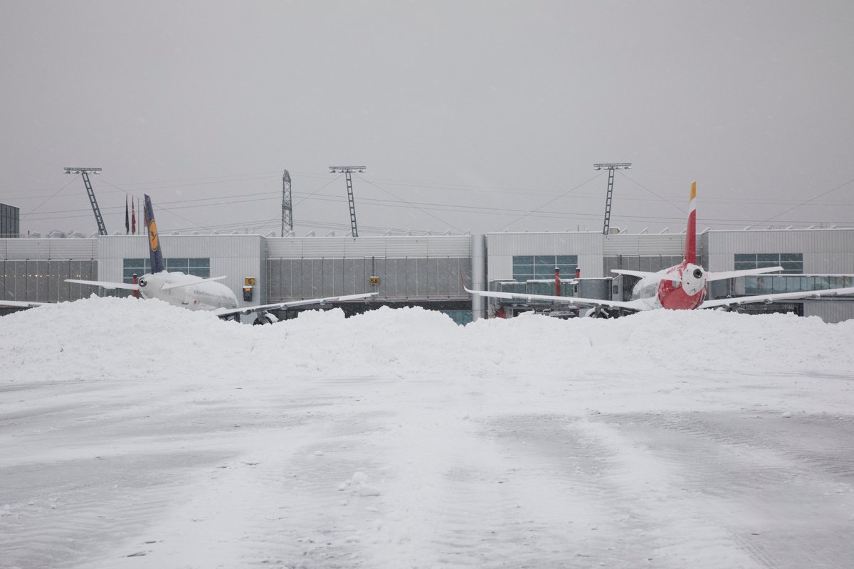 GeneveAeroport tweet picture