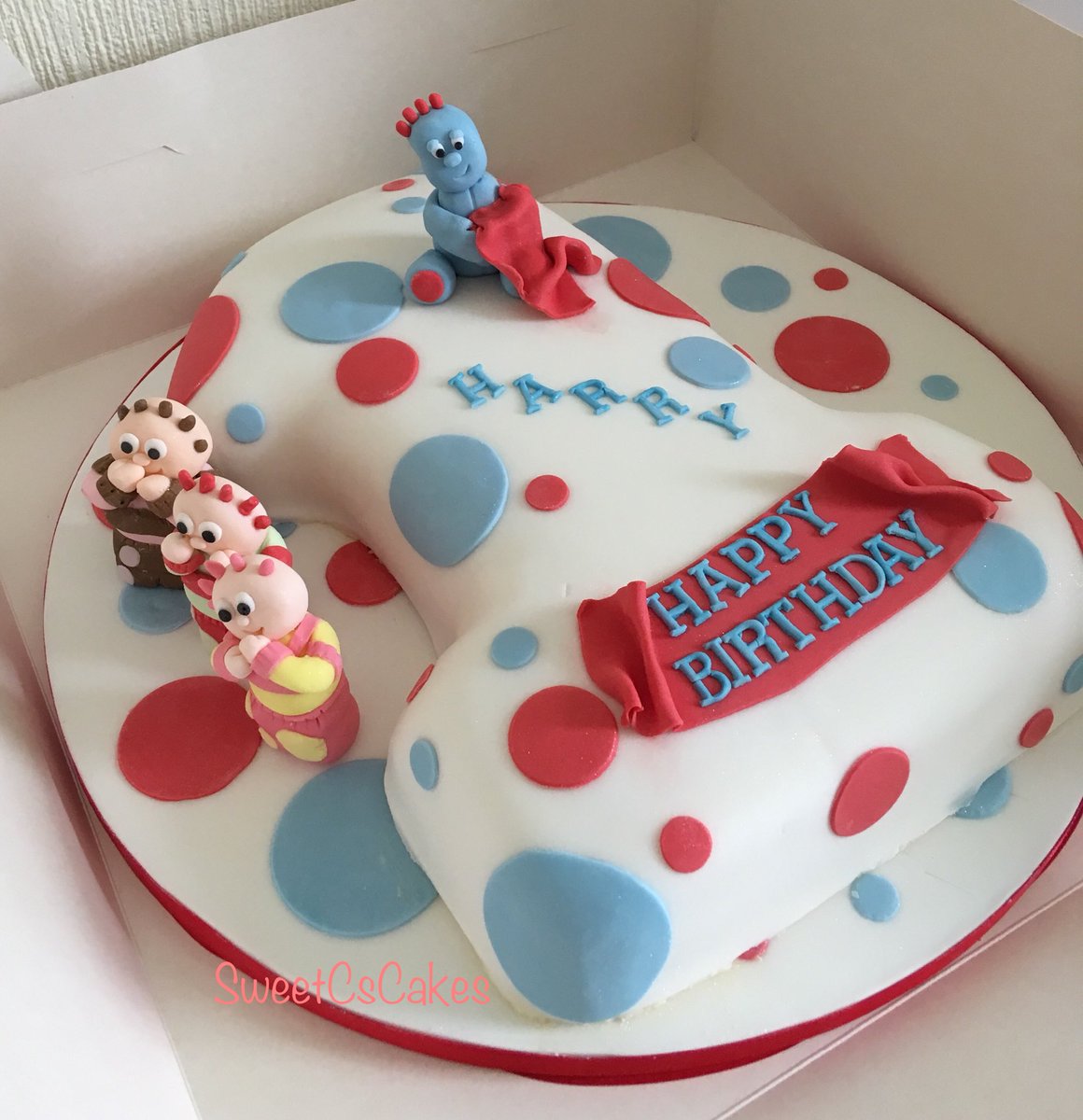 ‘In the night garden’ themed cake xx #igglepiggle #tomliboos #birthday #cake #cbeebies #vanilla #renshaw