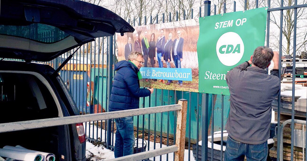 CDATeam0167's tweet photo. Ook vandaag is ons campagneteam weer druk bezig en dat in een mooi wit winterlandschap.☃️❄️☃️❄️
#CDA #GR2018 #Steenbergen #HeelSteenbergenStemt #Team0167 https://t.co/KNDrwMKRKP