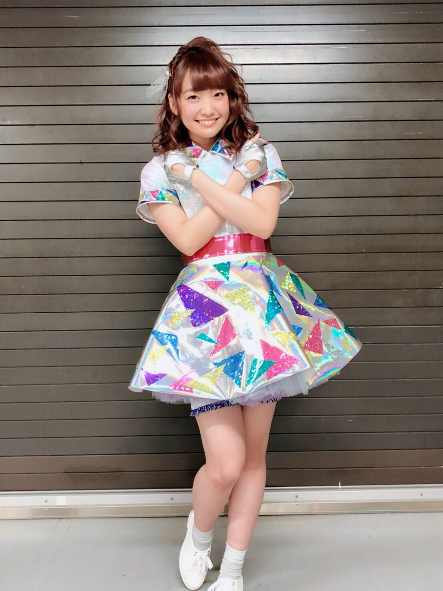 大橋彩香のドラムを叩く姿が可愛い へごちん のかわいい伝説が始まる 人気作はバンドリ デレマス アイカツだけじゃない トレタメ 共感 するエンタメ情報サイト Part 4