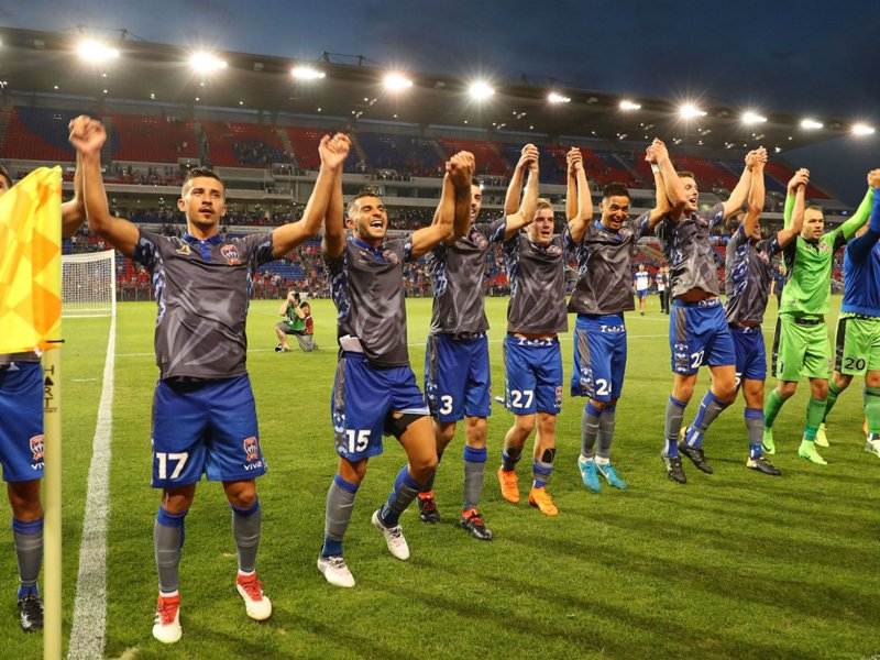 #BrisbaneRoar A-League Review: Newcastle and Nabbout sink Sydney, Roar edge Ad.. #GoRoar dld.bz/gEFu9