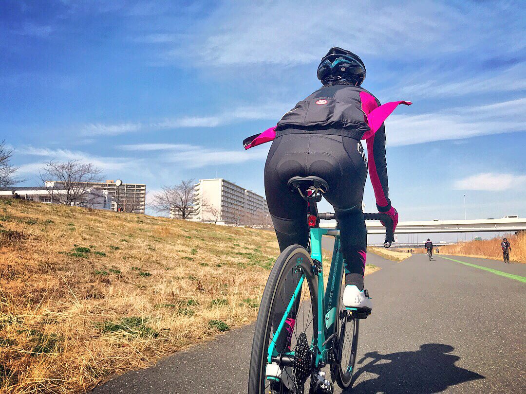 Moevalism's tweet photo. 今日は荒川へ。
暖かくて、むしろ暑くて。
気持ちがいいライドだった🚴♀️🌸
#chapter_2wo #imeZi #fabric https://t.co/SGhFkxf1zc