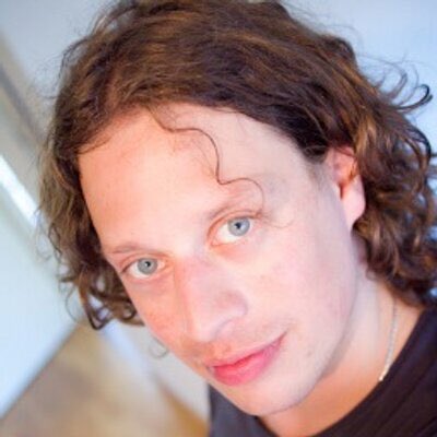 NLinGreece's tweet image. Robin Schuil, entrepreneur-in-residence @OrangeGroveAth and founder of #Vendora is speaking at #delphi_forum today at 17.35 pbs.twimg.com/profile_images…