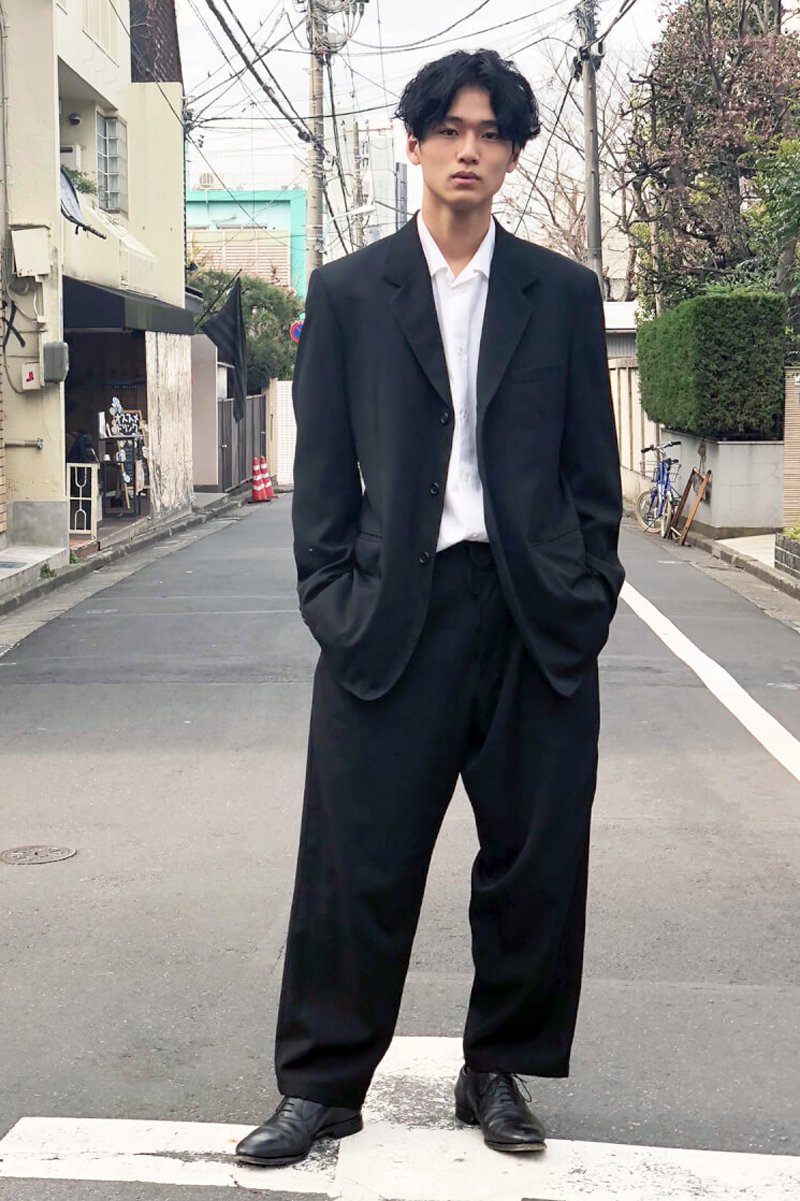 Twitter 上的 Men S Non No メンズノンノモデルの私服コーナーを更新しました T Co Atvitwrigh 中川大輔 成人式に着たスーツのスタイルです ブランドは ヨウジヤマモト T Co Gybttxkyi7 Twitter