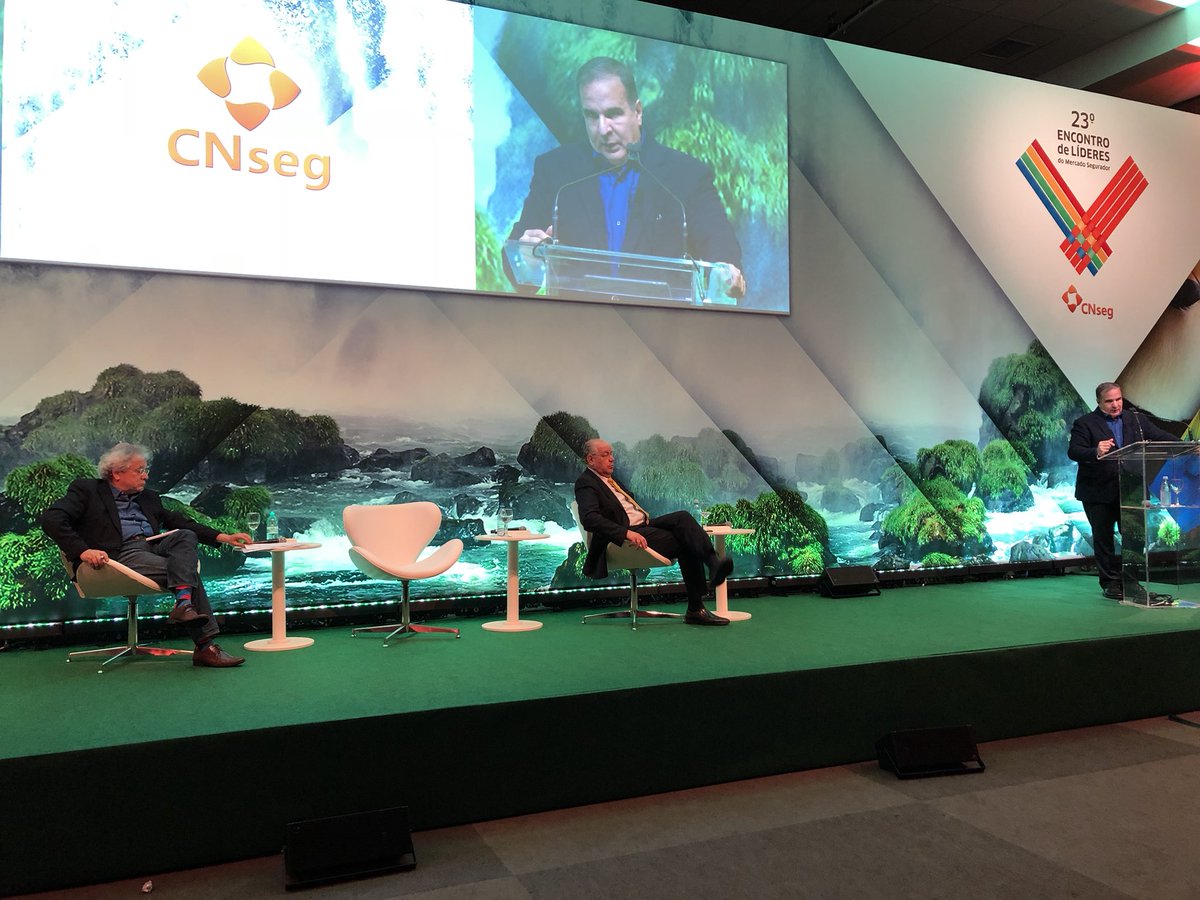 RevistaApolice's tweet image. Murilo Aragão, presidente da Arko Advice, fala agora sobre a situação política brasileira #encontrodelideres #cnseg