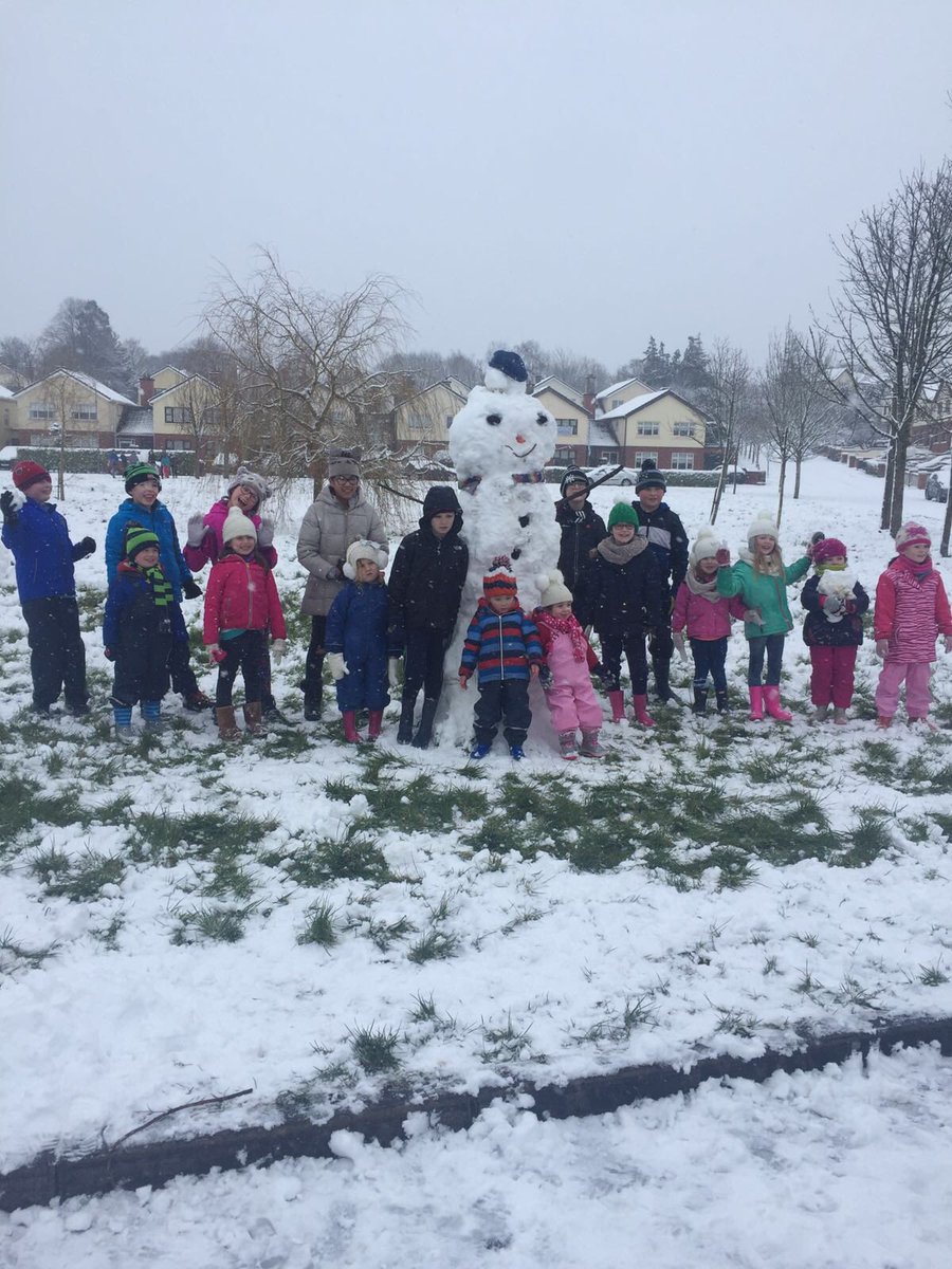 Cradle2theClass's tweet image. .@carlobrien As an educator, it's been a great joy to see kids out knee-deep in the snow, playing together and making memories that last a lifetime ... learning happens beyond the classroom 😍💁🏼#ThatsEducation #ExperientialLearning #MakeUpDaysForWhat irishtimes.com/news/education…