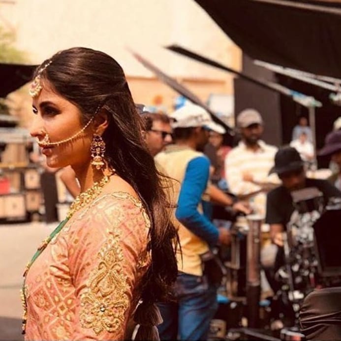 #OnTheSets: #KatrinaKaif stuns in her traditional avatar for her upcoming flick #Zero!