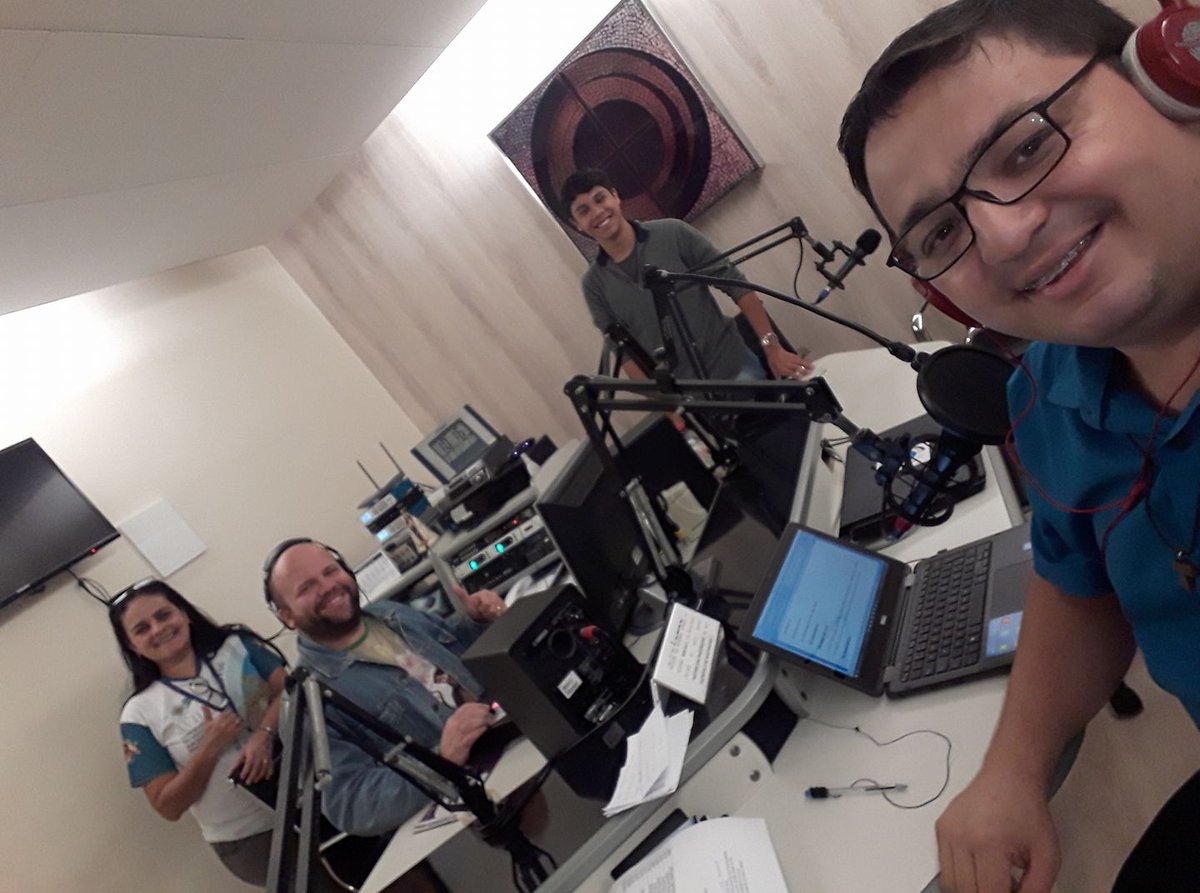 RadioNazare's tweet photo. Maria de todos os povos no ar. Ligue e participe 4006-9253 ou 4006-9254. https://t.co/06xkYCpLQw
