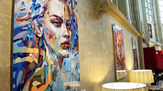 New art in our hotel
We invite you to the new art exhibition in our hotel. The exhibition consists a collection of art by Kroon Gallery, curated by Françoise Oostwegel and Job van Grol. 
 
You are welcome to view the new art without any obligation in our hotel.