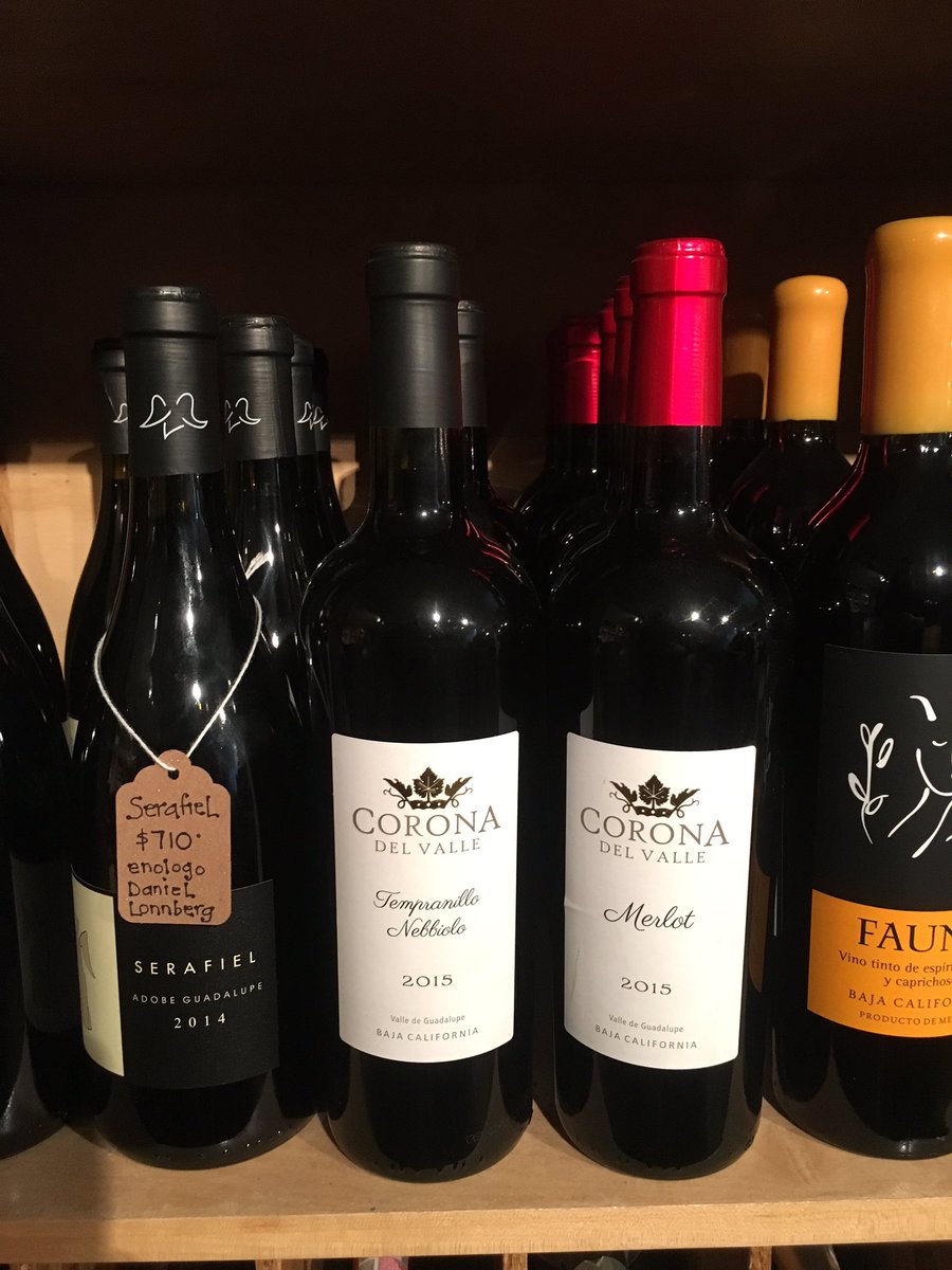 Corona Del Valle en #mty #vinomexicano #fevinomty #planetarioalfa #thelittlewinemarket #valledeguadalupe