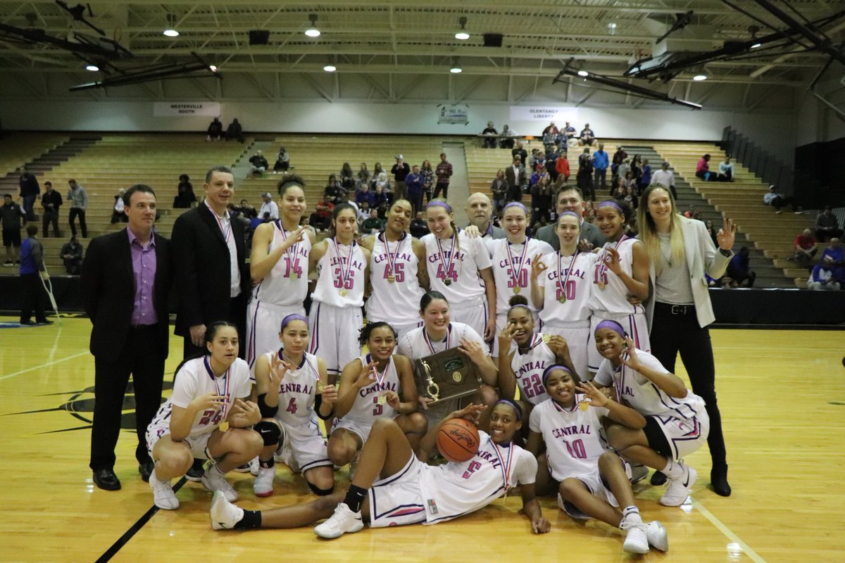 PCTigersGirlsBB's tweet photo. DISTRICT CHAMPIONS!!! #BeMore 🥇 

📸: @OGBSP https://t.co/HDiJDoKrcw