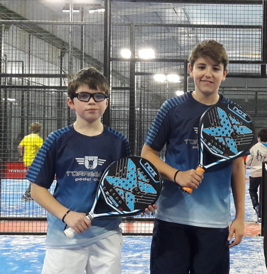 torresolopadel's tweet photo. Tarde #Torresolo en el #PIC Nuestros txikis infantiles en una jornada más de la Liga de Menores por equipos. #padel #Leioa #federacionbizkainapadel Gracias Grupo #Radimer🎾💪 https://t.co/s37K0QvcC4