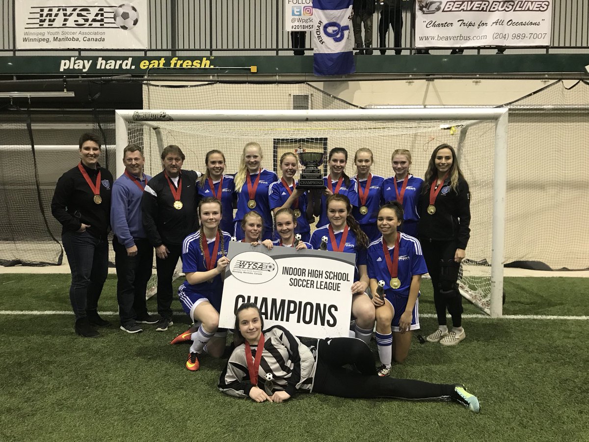OPsoccergirls's tweet photo. The girls finished the season  undefeated and played a great game yesterday winning the final 3-1 against Garden City!!!⚽️🔵 League champs and city champs!!🏆👊🏼 Amazing season with a great team! https://t.co/Baa2pCPQ67