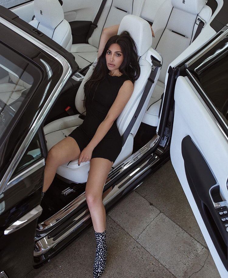 They say good things come to those who wait. So ima be at least an hour late.