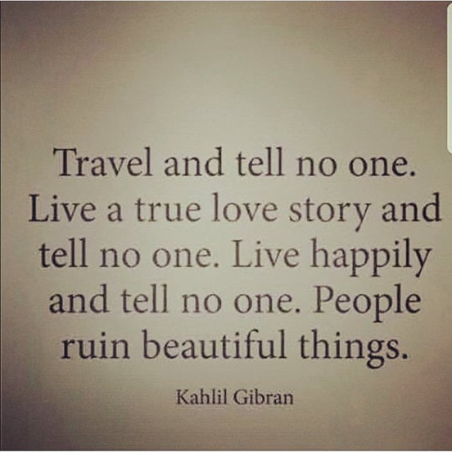 Sara_Rasul's tweet photo. When you grow older and get wiser you realize that talking less to people and more to yourself and God is the core solution of most of your problems 👌🏻 #tellnoone #bethereforyourself #bewhoyouwant #bewhoyouneed #talktoyourself #talktogod #keepsilenti… https://t.co/dQwDiQ1ZeR https://t.co/URjgl7RaH7