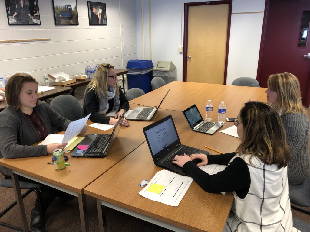 BrckprtEdAdmin's tweet photo. EdAdmin students in EDA 830 Southern Tier cohort learning to lead instructional improvement through a systems lens, focus on data/evidence, and collaboration #gotdata #intentionalleadership #leadershipmindset @DonnellyinFOCUS https://t.co/hwv3nk8qsY