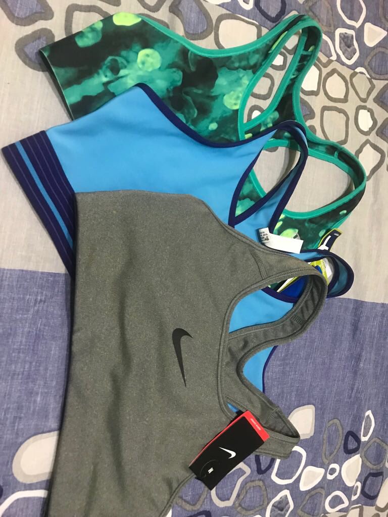 lafasolo's tweet photo. Canisacos calzas ropa deportiva relojes zapas #TodoUnPoco precios Súper vamos de a poco!! Pedidos hasta el 15 🌈 https://t.co/0IvpvKPvzv