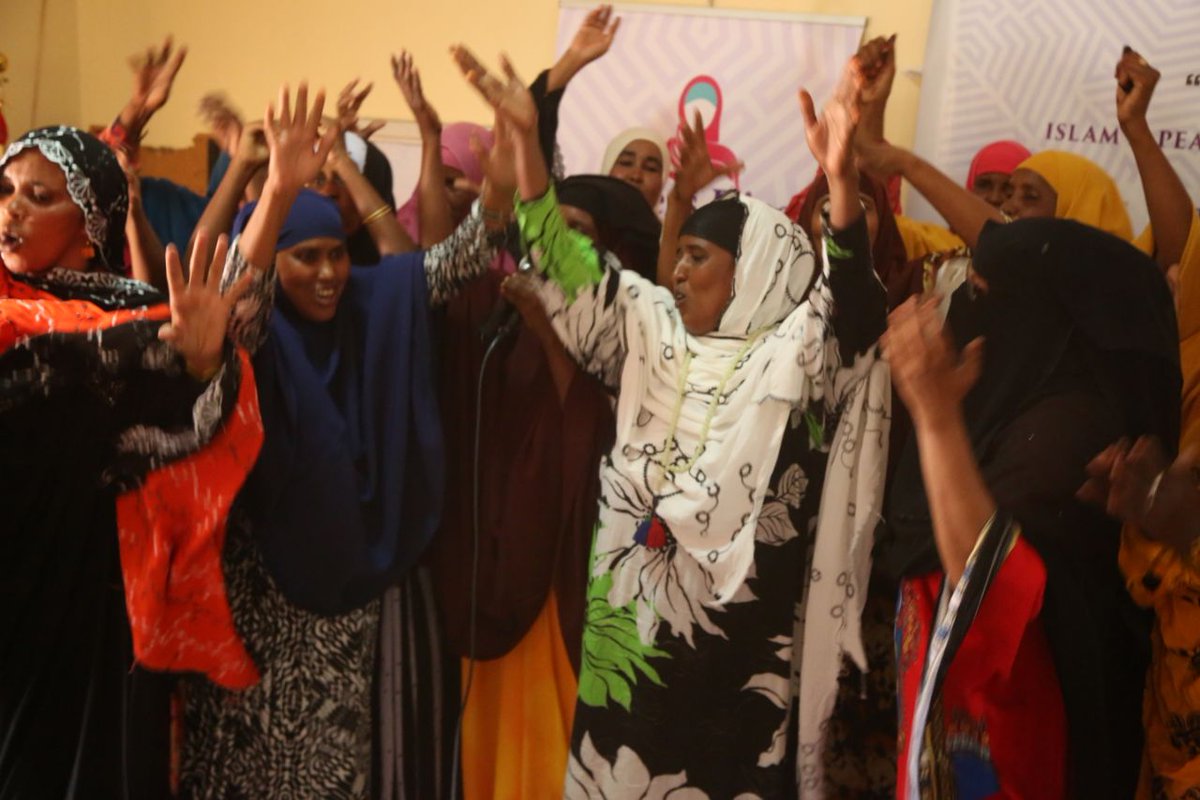 SistersRise's tweet photo. Day two of the #WajirwomenForPeace workshop. We conducted awareness campaigns &amp; civic education on the role of women in peace building, conflict prevention and https://t.co/jAjJDR7sGw partnership with @JetwaysAirlines @WajirCountyKE  @TakafulAfrica @fcb_interact @StarFM_Kenya https://t.co/V3xeDu5rUO