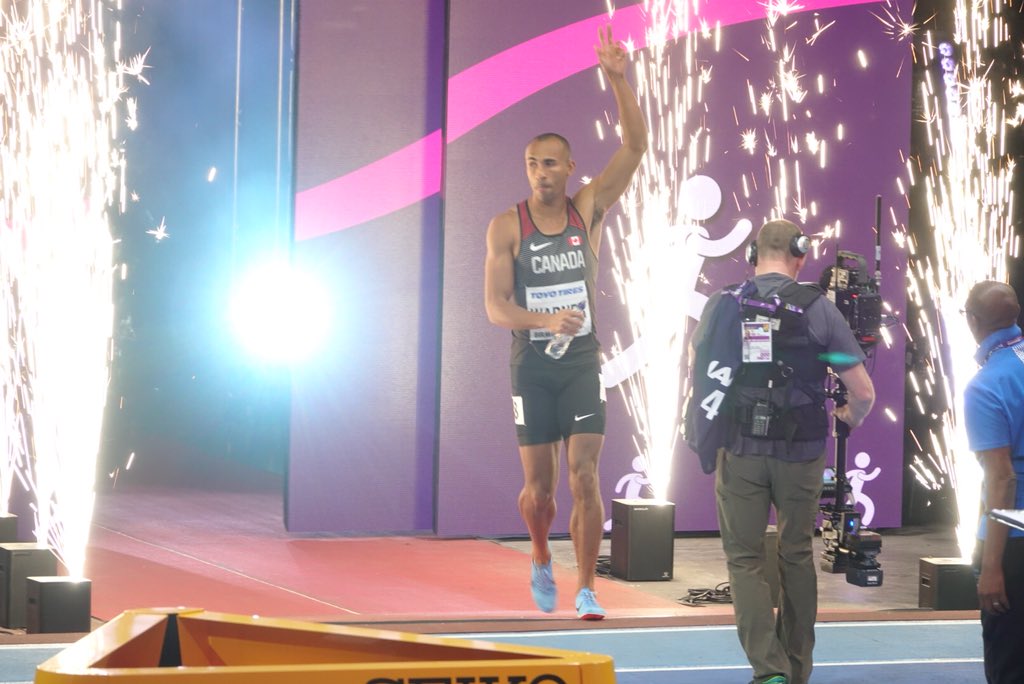 GlenroyGilbert's tweet photo. Damian Warner getting ready for action #performanceondemand #gocanada https://t.co/QBFYL4ACJW