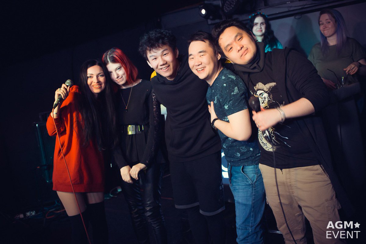 Azia_Mozga's tweet photo. А вот и долгожданные фото с пати подоспели! ヾ(o◕ω ◕)ノ
Делитесь с друзьями и не забывайте ставить хэштеги #agmEVENT #KOREAPARTY
https://t.co/BiP65HxYE6 https://t.co/joudMNWi4R