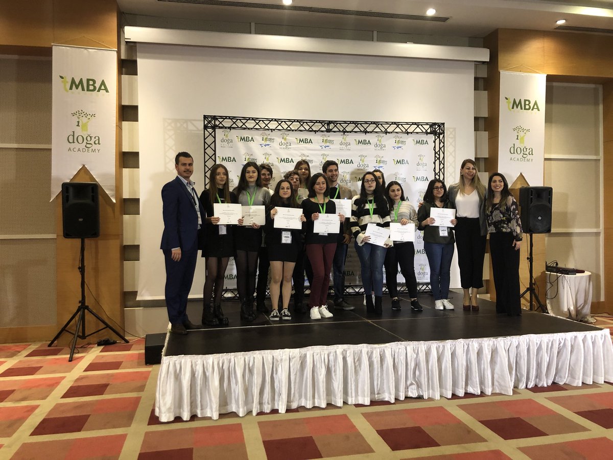 Öğrenci meclisimiz yine olması gereken yerde💯t-MBA ürün çalıştayında 👍💪 <a href="/hsynkara34/">Hüseyin Kara</a> <a href="/Sevgi_Cakmak85/">Sevgi Çakmak</a> <a href="/GokceKilicoz/">Gökçe Kılıçöz</a> @JalanGK <a href="/BetulErok/">Betül EROK</a>