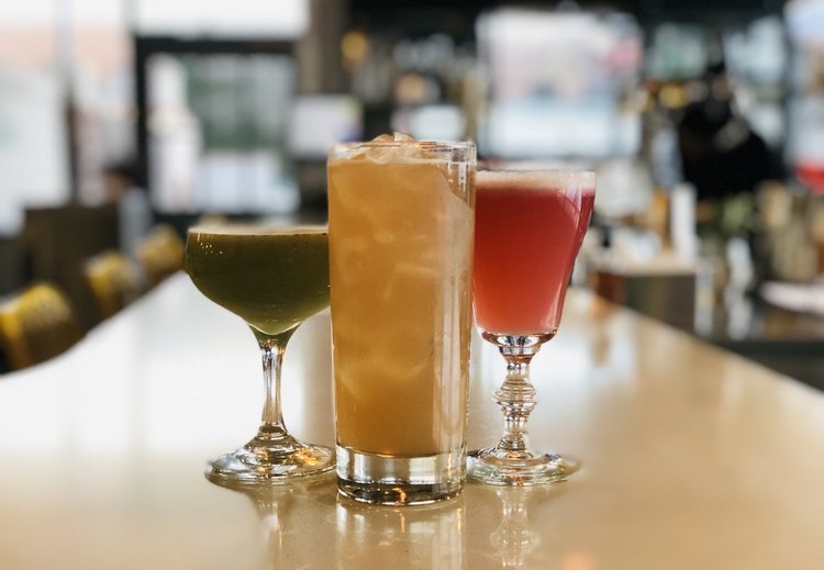 barrislaser's tweet image. A delectable little bubbly elixir from @shineboulder today! #healthylifestyle #shineboulder #realfoodfirst #fairybubbles #inspiration #bouldereats #boulder