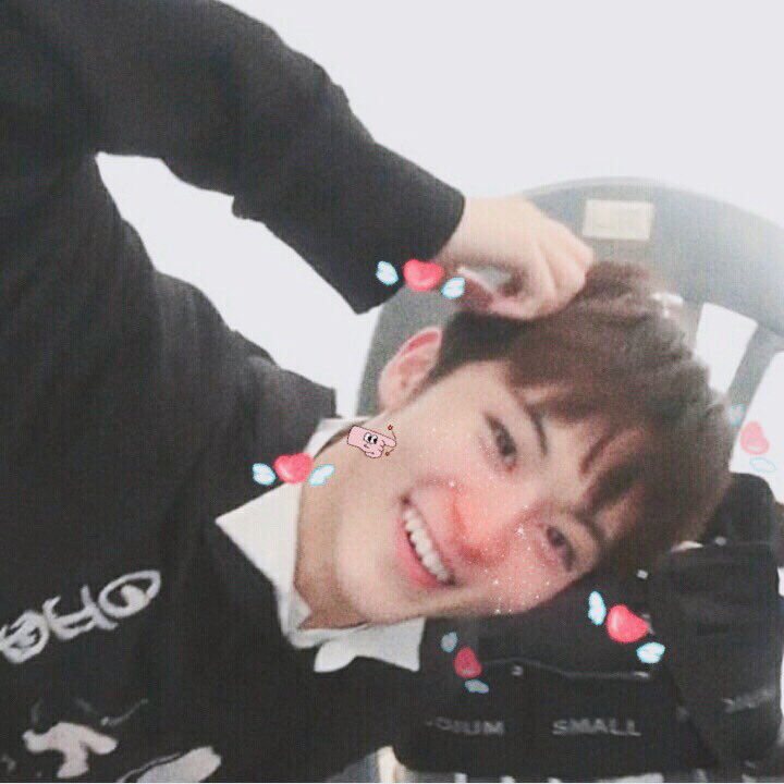 neocultsoftie's tweet photo. — tiny angel bean ♡ ˎˊ˗
{ #마크 🐚 #MARK } https://t.co/qYz6TKIUb9