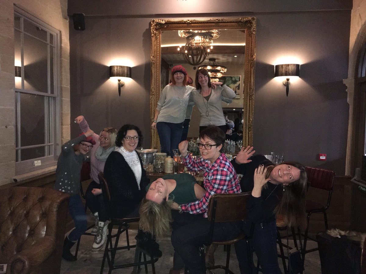 amanda_dudley's tweet photo. @ticketofficebar Brilliant gin tasting with Ian! Hereโs us re-enacting 18th century gin propaganda! #gingeeks https://t.co/iiJBwcI2XK