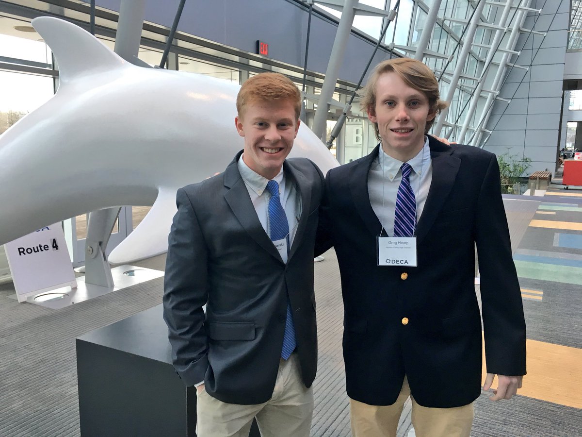 Moe_Foundation's tweet photo. Executive Director Mike judged the sports marketing category for the state #DECA competition in Va Beach today as part of the Foundation education outreach. Looking to continue the #PrideAndPassion Tournament in Richmond some day! These Roanoke students are ready to compete! https://t.co/KJkT8nyjXt