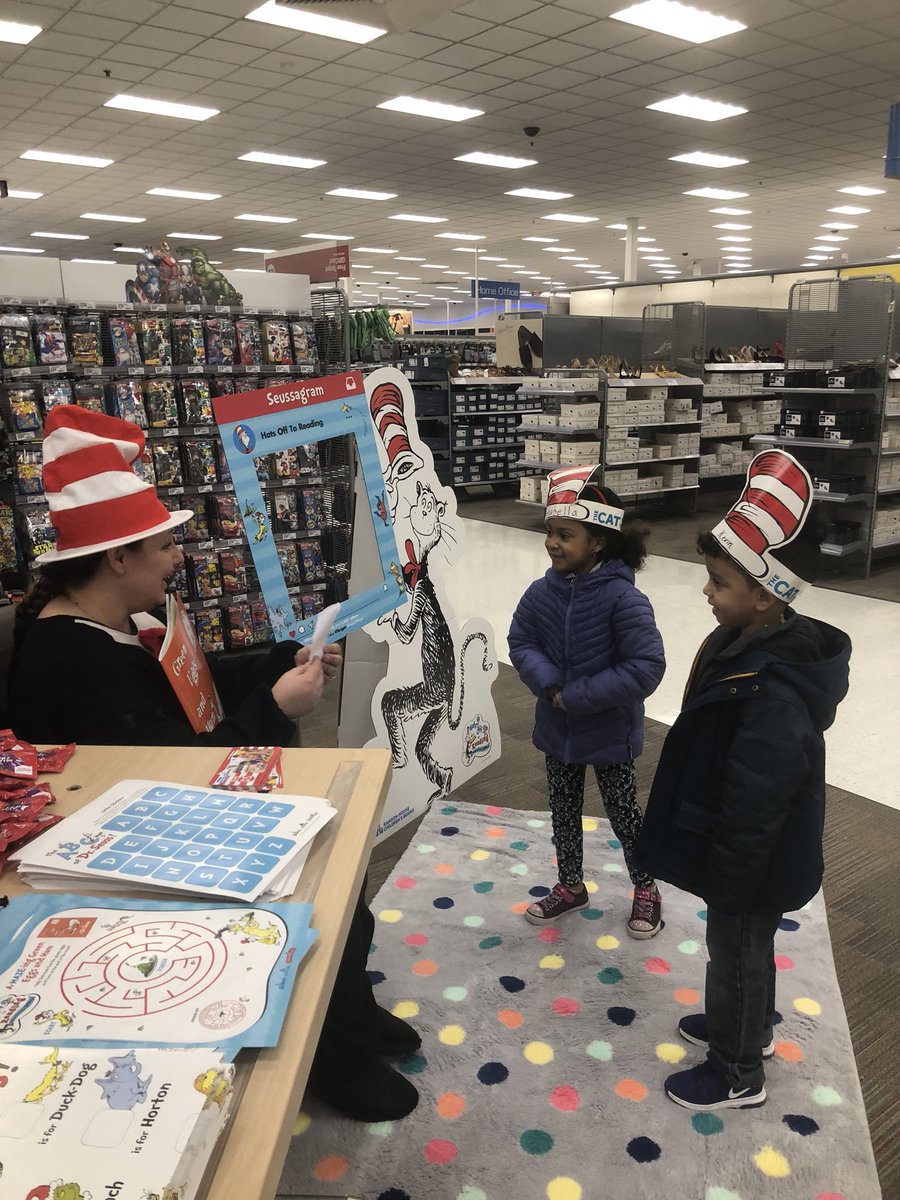 Green eggs and ham Lisa I am!! #1387 #DrSeuss #HappyBirthday