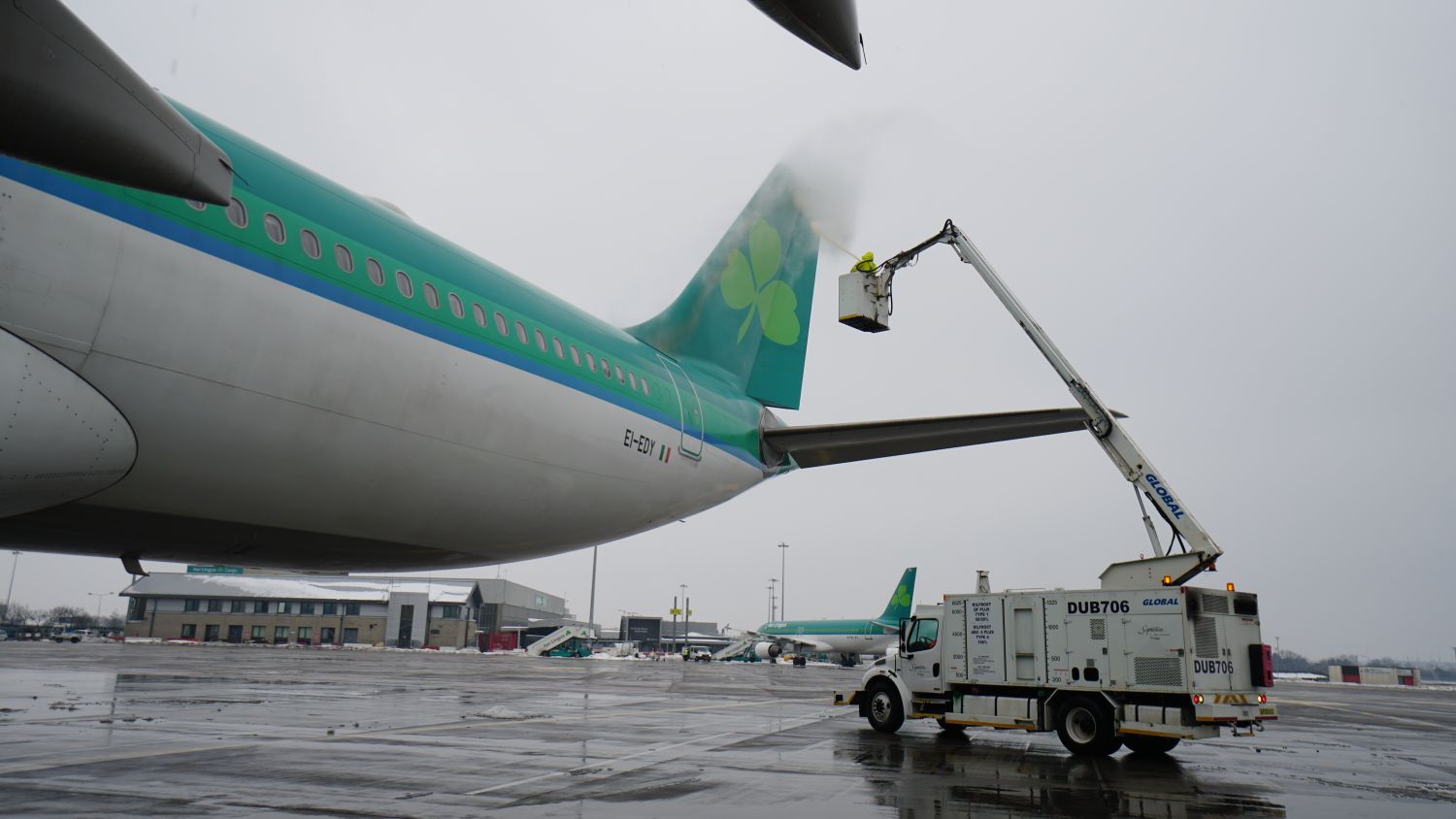 Aer Lingus Planes Twitterised - Genius or PR Stunt?