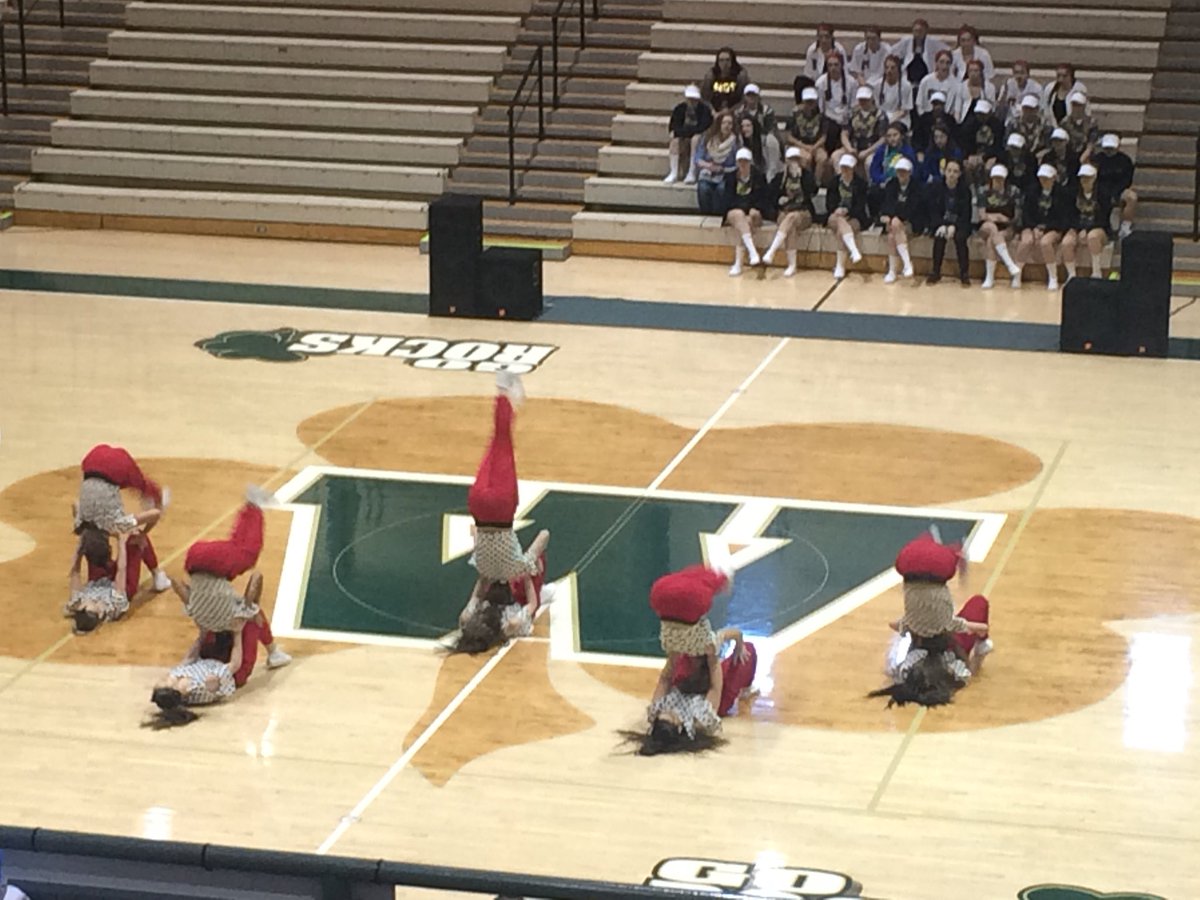 Spartytweets's tweet photo. Homestead JV Hip Hop in Regional Dance Team Competition at Westfield https://t.co/JjZt3K25Ye