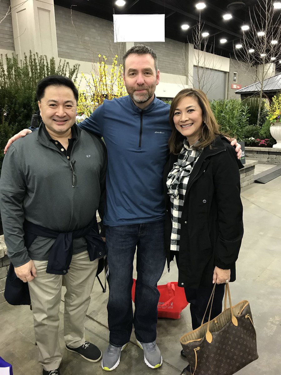 840WHAS's tweet photo. Come check out the @TheHomeShow for all your household projects in South Wing B at the @kyexpocenter !! 🍂💐🌱 https://t.co/OEYjR3ZYkQ