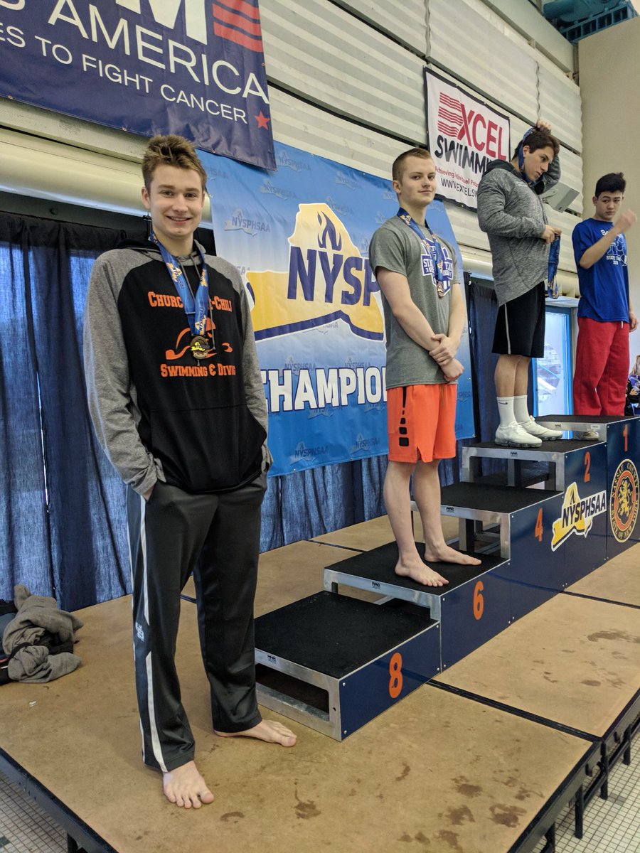 Brandon Crist breaks his own school record with a time of 1:41.87 securing a 4th place finish and Tyler Regelsberger finishes 8th with a great time and an exciting race #thereisnorobin