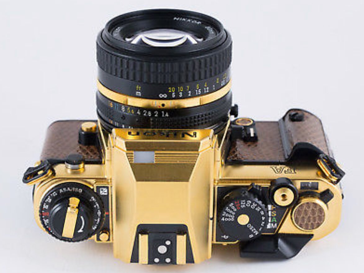 FulgencioPat's tweet photo. Me: I'm going to get only the gear I need and be responsible about my money

Also me: maybe I'll put my next paycheck to a gold Nikon FA 💩 https://t.co/v5zNmZPFSy