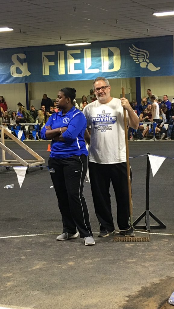 keldent13's tweet photo. Working state track meets today with THE GOAT!!
#scoringlegend https://t.co/vz6AgsCjWg