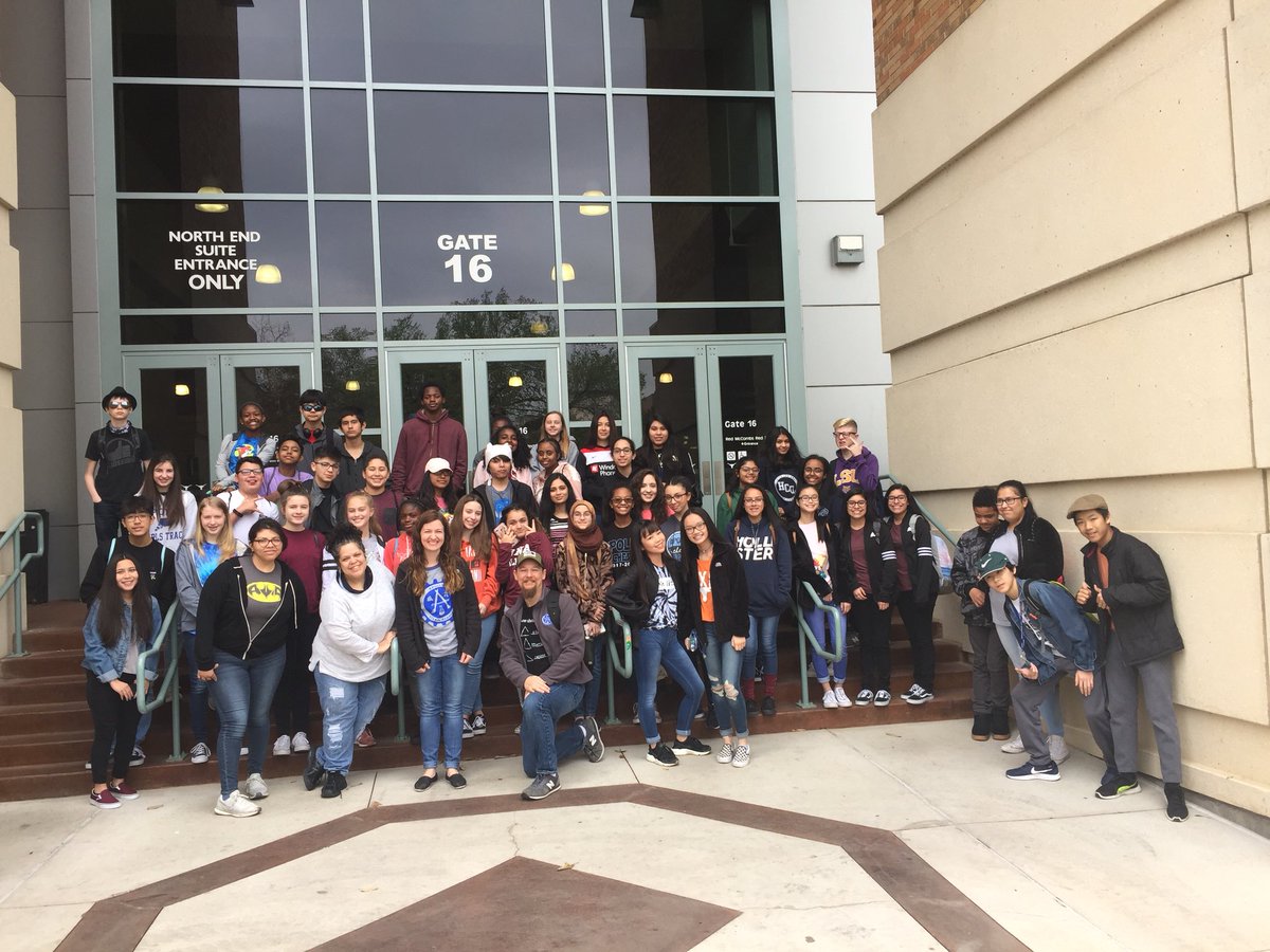 1Coach_Adams's tweet photo. @Apollo_JH we are here!! Ready to connect, learn, grow, and succeed! #ApolloGearUp #ExploreUT https://t.co/KasRIJOM0l