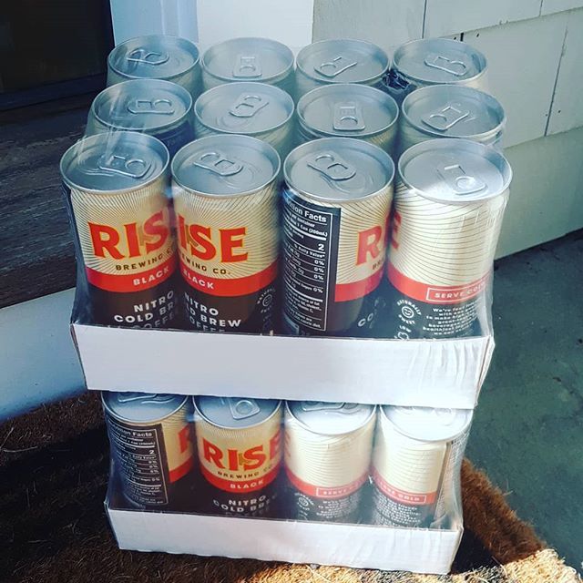 hhdistributing's tweet photo. Some customers prefer @risebrewingco cold brew coffee delivered right to their....no problem!! @local2locals @bevnet #coffee #coldbrew #caffeine #home #delivery #saturday #morning #hhdoesdrinks #local #connecticut #rise #riseandshine https://t.co/XUNaT3vFHk https://t.co/jgo6GvfisC