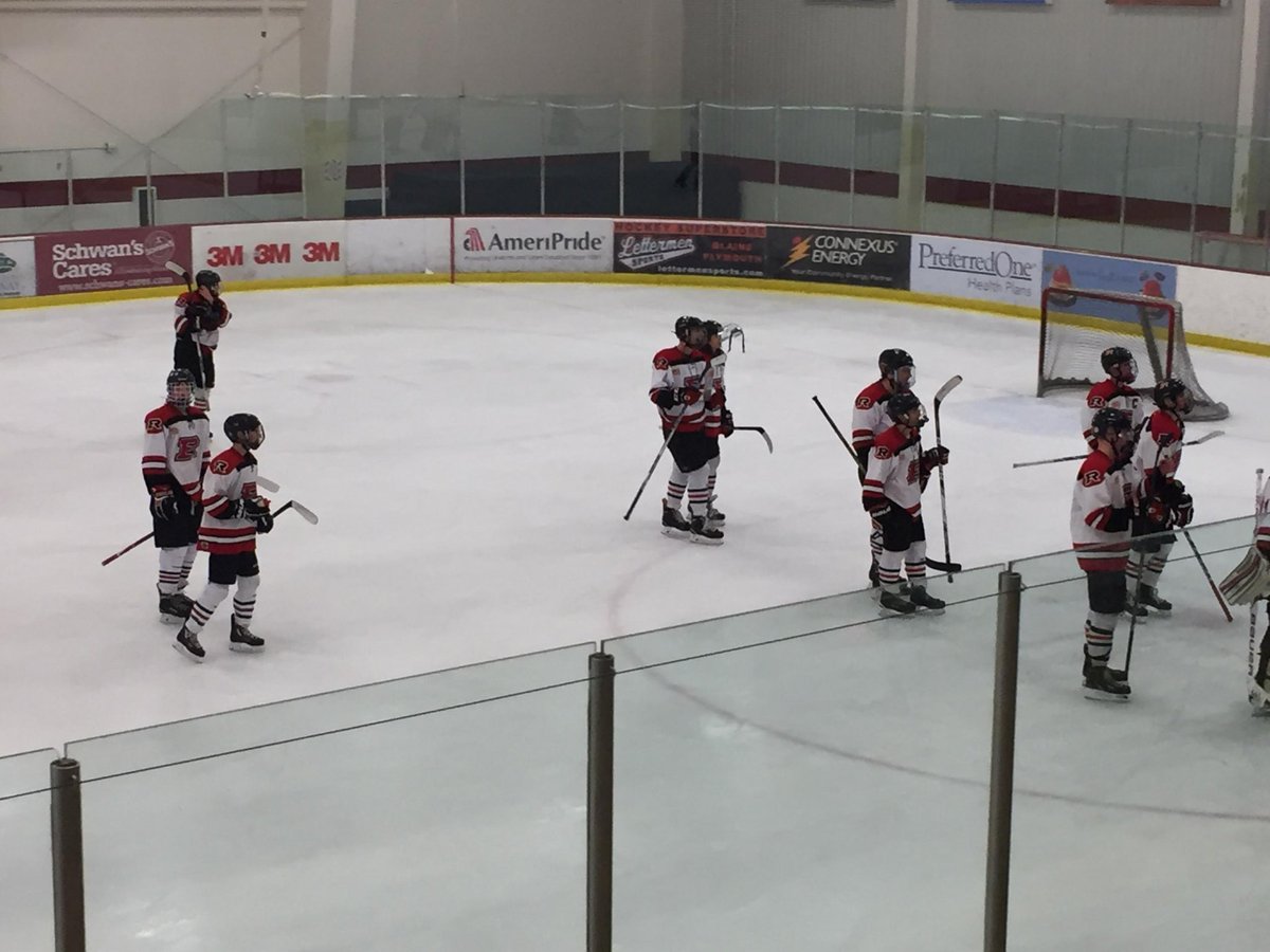 Browniis19's tweet photo. Elk River JGOLD Black beats Edina Green 4-2 to advance to State as the number #1 seed @ElkRiverHockey https://t.co/Y7heZgbnoP