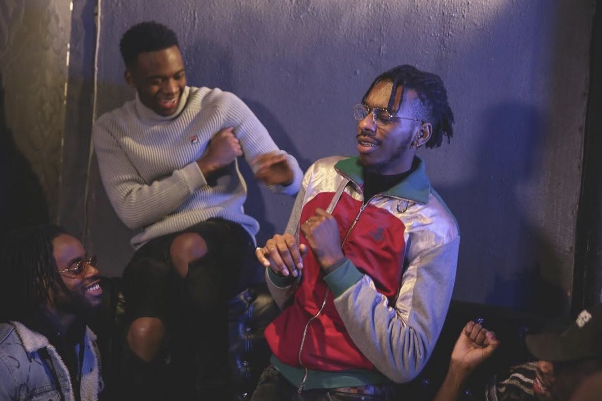 CreativeGenUK's tweet image. NEW: @Knucks_music x @Not3sofficial - Hooper

Prod by. @Swindle &amp;amp; @Knucks_music 

Directed by. @dirlx 

@GRMDAILY 

goo.gl/uxkPGF