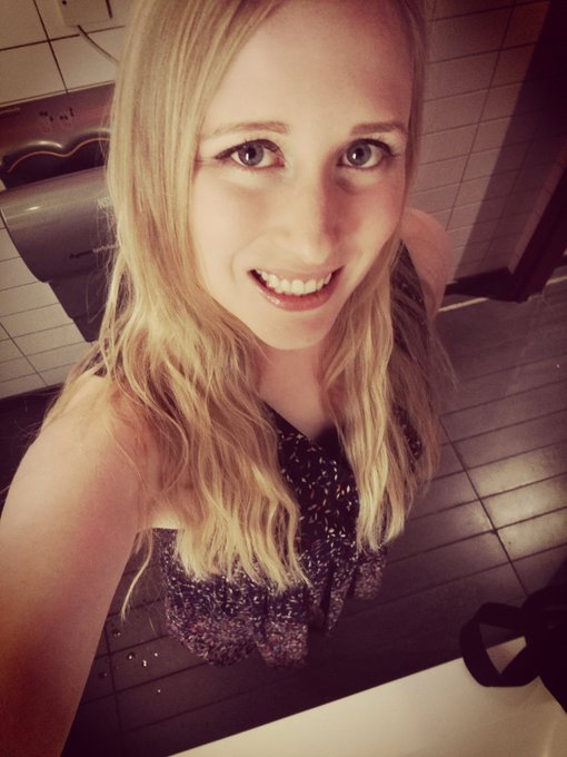 Fab Night Out on the town! 😁 #sexysaturday https://t.co/5LB0vQnKbk<a href="/tag/sexysaturday"class="tags">#sexysaturday</a>