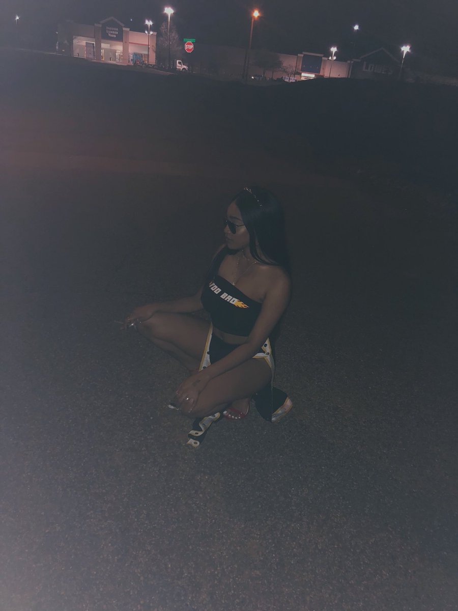 ohmyslimm's tweet photo. 21 ... is that you? #21onSunday #SFASpringfest7 https://t.co/10GoGFyOvK
