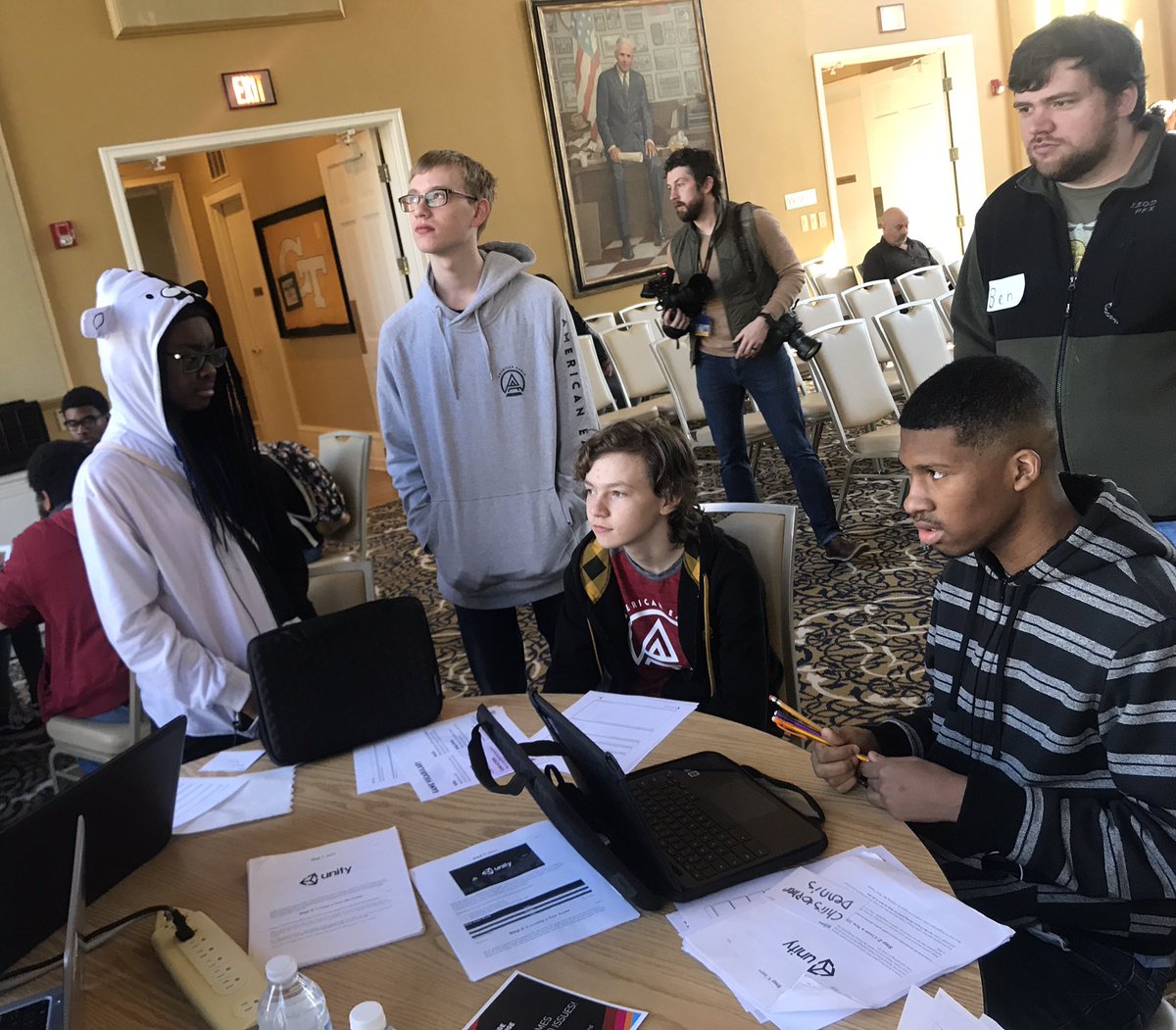 SandraVarajic's tweet image. Thank you for a great morning @2017GATOTY #GameJam ATL w/ #G4C #coding4all #games #fun @GeorgiaTech @gallowayschool @MatFallon